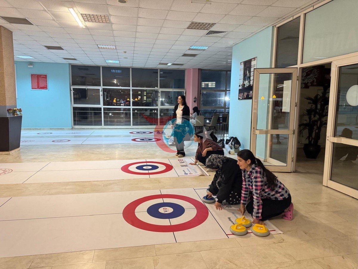 Aydın&rsquo;da öğrenciler Kadınlar Günü&rsquo;nü sporla kutladı