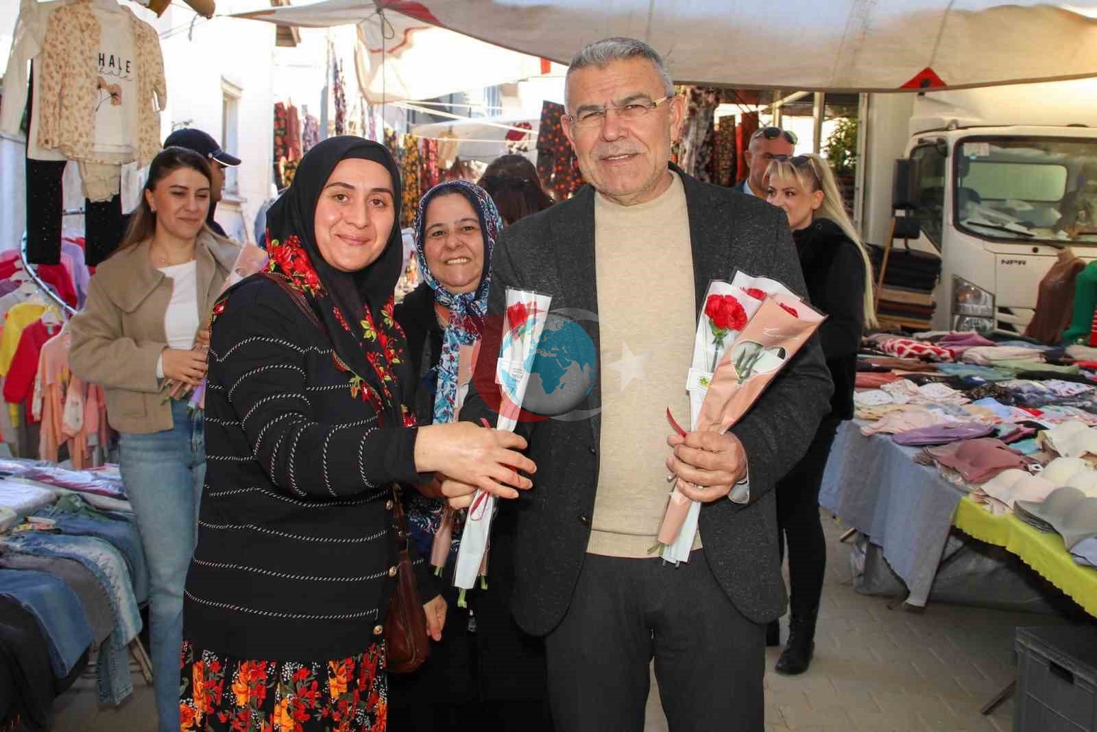 Başkan Güler’den kadınlara çiçekli jest