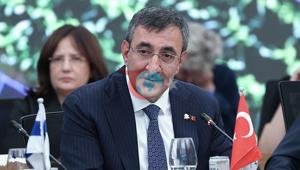 Cumhurbaşkanı Yardımcısı Yılmaz: Enerji dönüşümünü kalkınma stratejimizin merkezine yerleştiriyoruz
