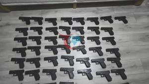 Kaçak silah operasyonu Ev ve araçtan cephanelik çıktı