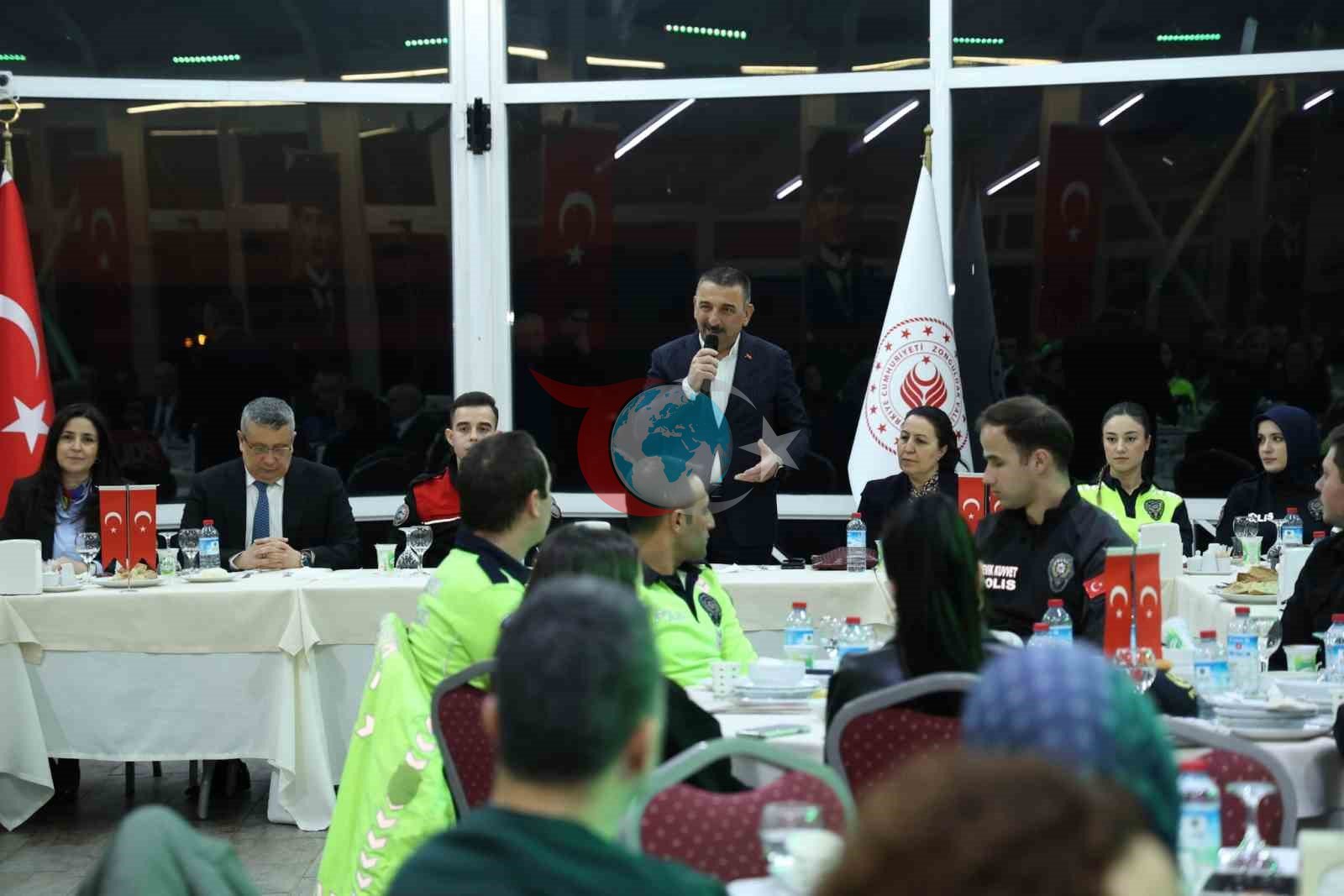 Vali Hacıbektaşoğlu emniyet teşkilatıyla iftarda buluştu