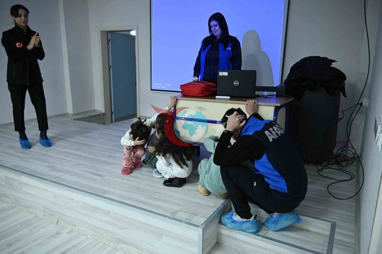 Elazฤฑฤโda afet farkฤฑndalฤฑk eฤitimi