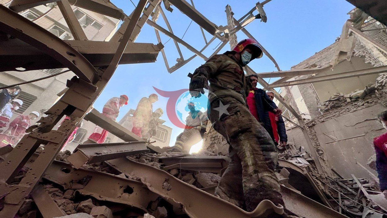 İran Kızılayı: 'ABD-İsrail Saldırıları 9.669 Yapıya Zarar Verdi'