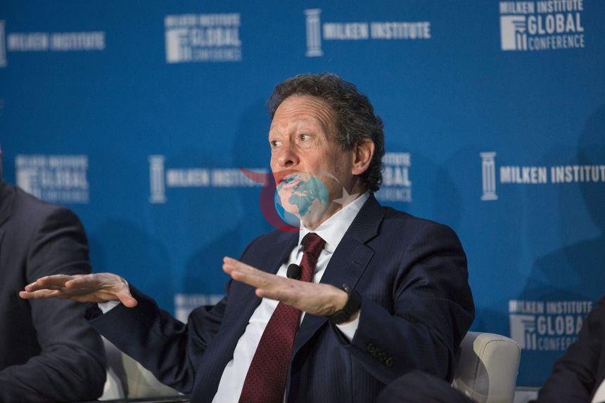 Tom Pritzker