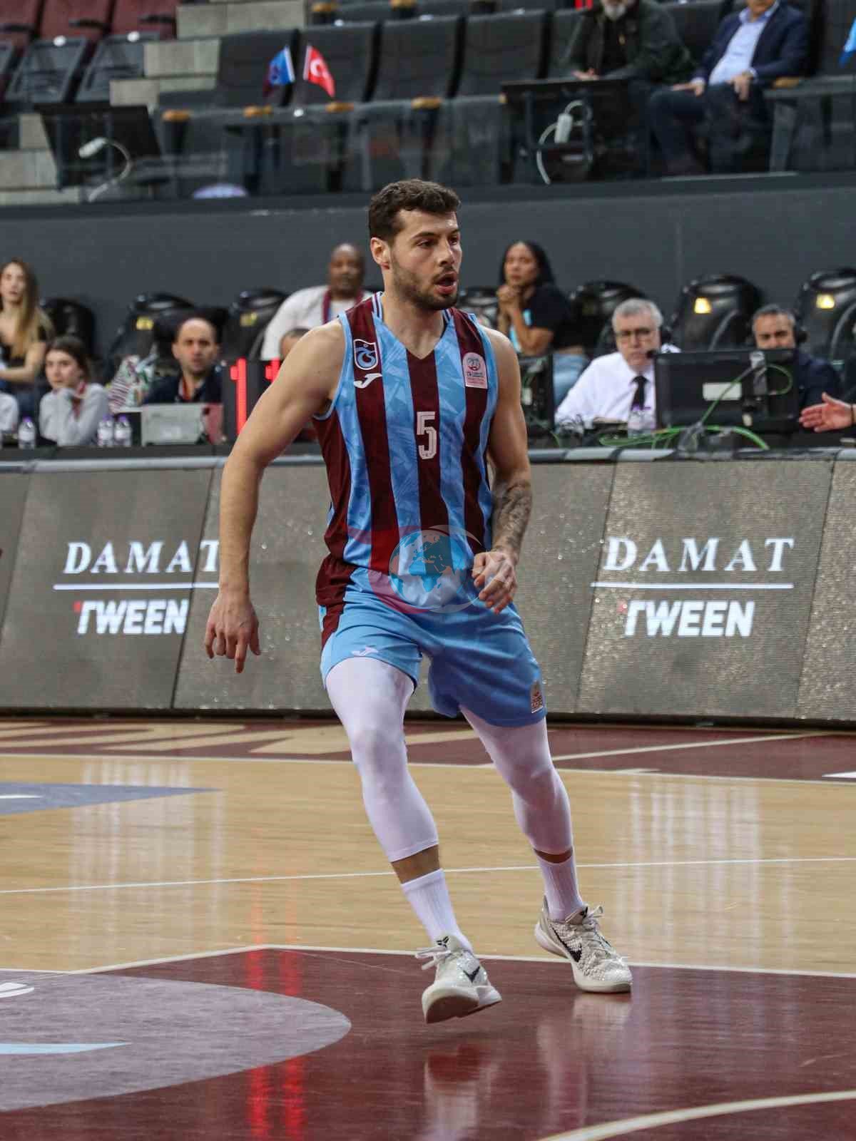 Türkiye Sigorta Basketbol Süper Ligi: Trabzonspor:89 - Karşıyaka:79
