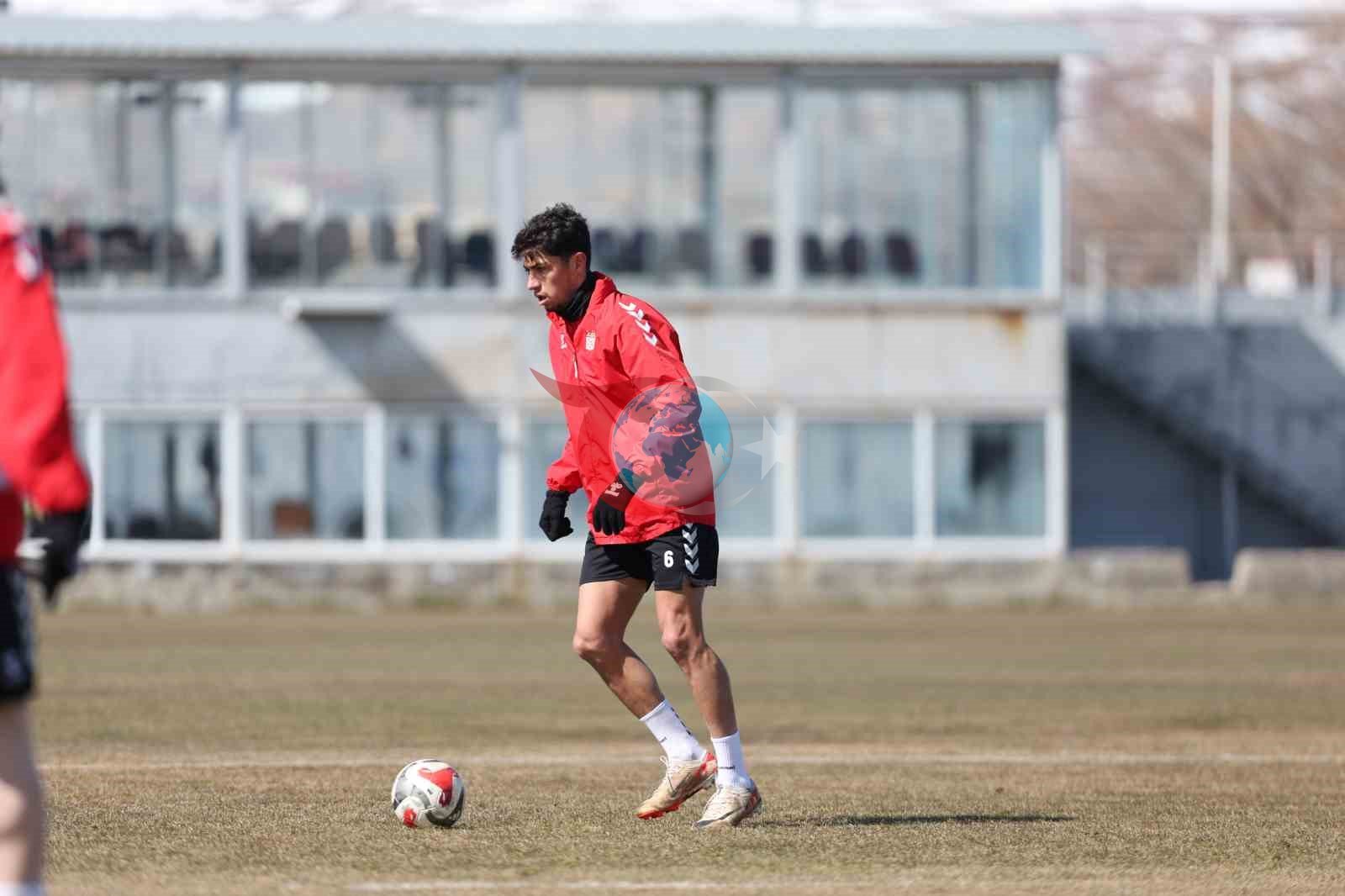 Sivassporโda Hatayspor maรงฤฑ hazฤฑrlฤฑklarฤฑ baลladฤฑ