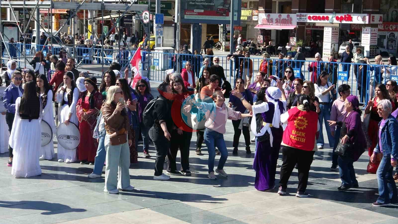 Antalya’da 8 Mart Dünya Kadınlar Günü yürüyüşü