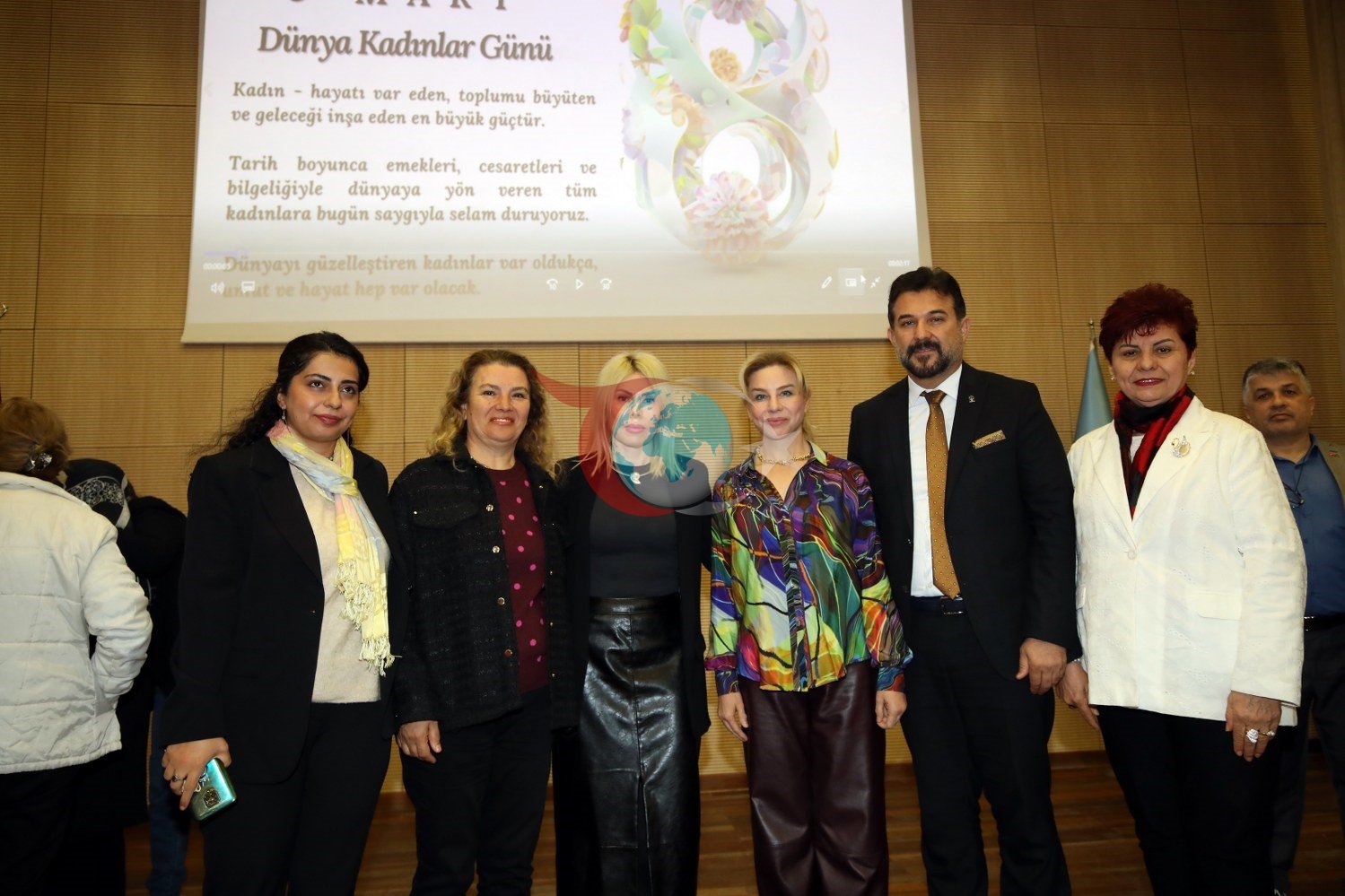 Prof. Dr. รzkan: