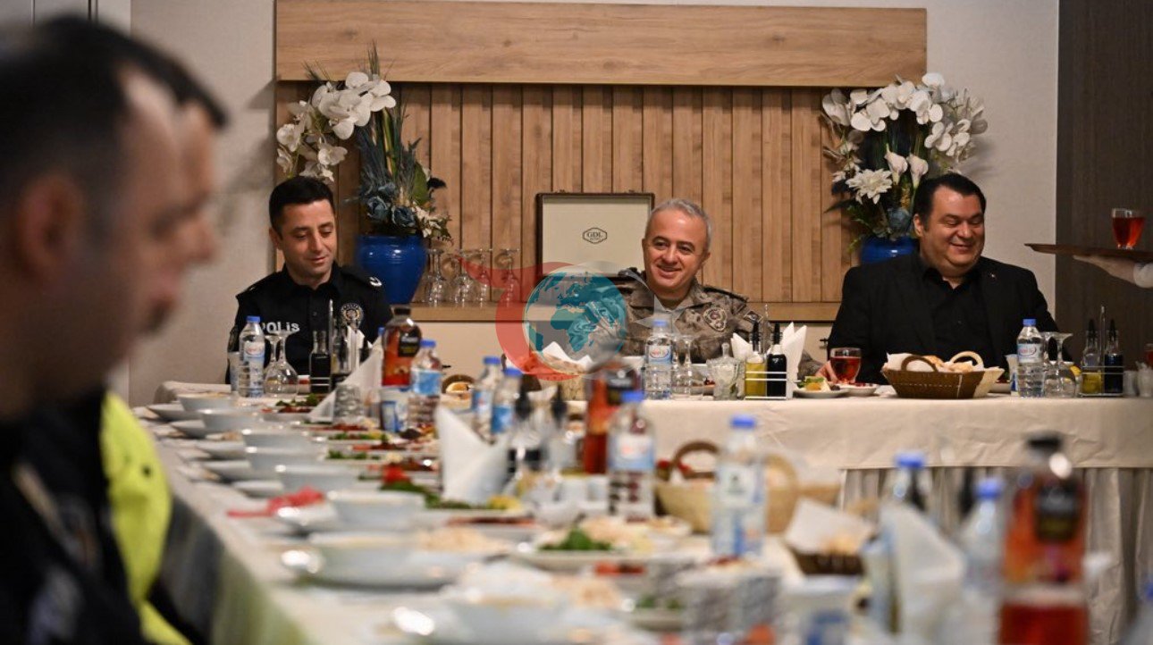 Müdür Ayata güvenlik güçleriyle iftarda buluştu