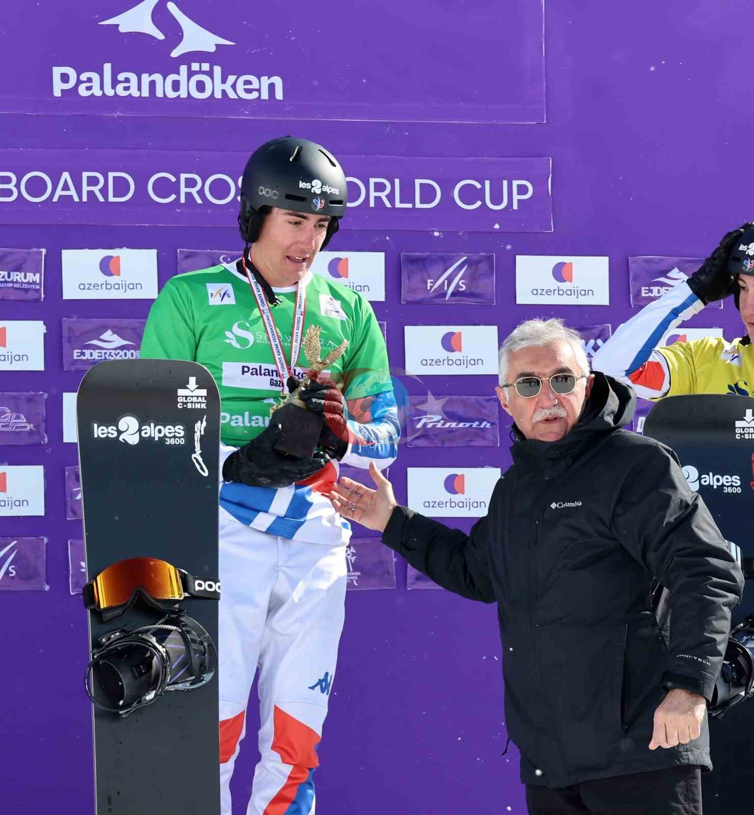 Palandöken’de FIS SBX Snowboard Dünya Kupası zirvesi