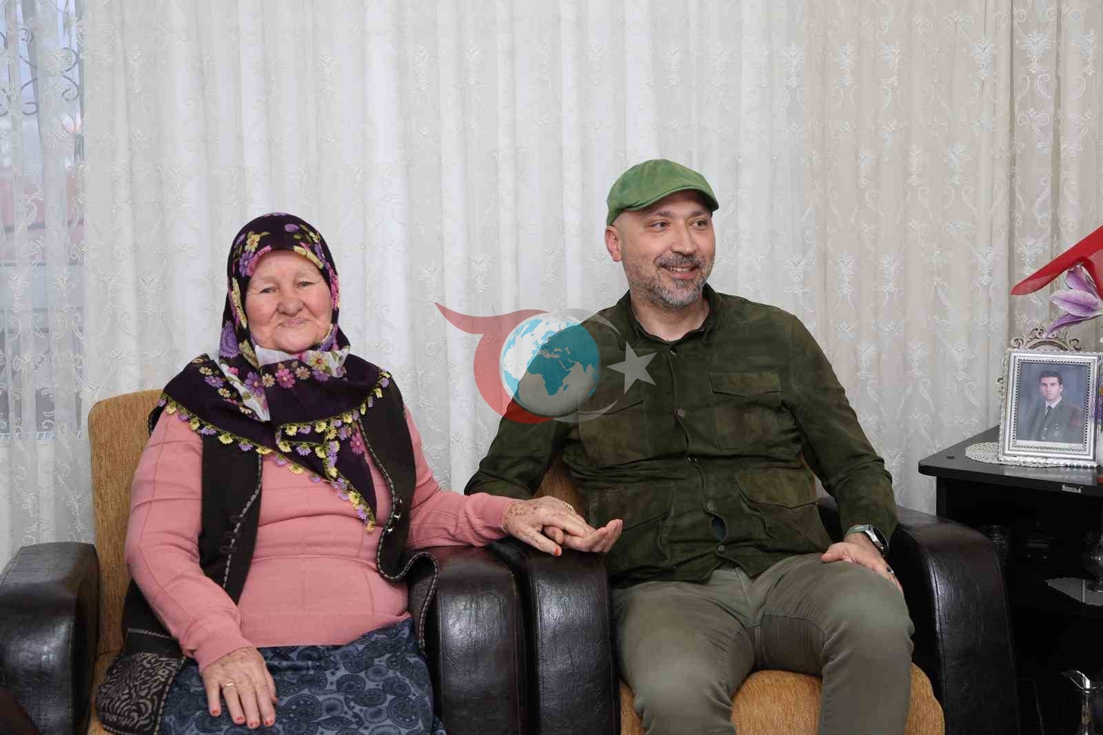 Başkan Arıkan, şehit annelerini ziyaret etti