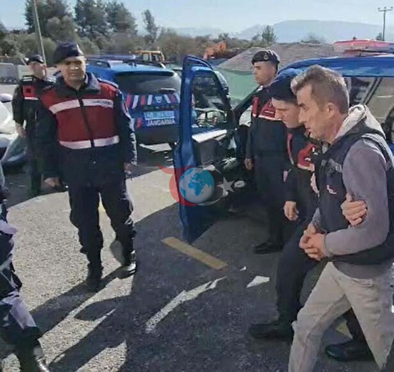 Kadınlar gününde katledilen Sermin toprağa verildi Tabutunu kadınlar omuzladı