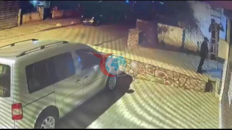 Yer: İstanbul Evdekilerin ellerini ve ayaklarını bağlayıp altınları çaldılar
