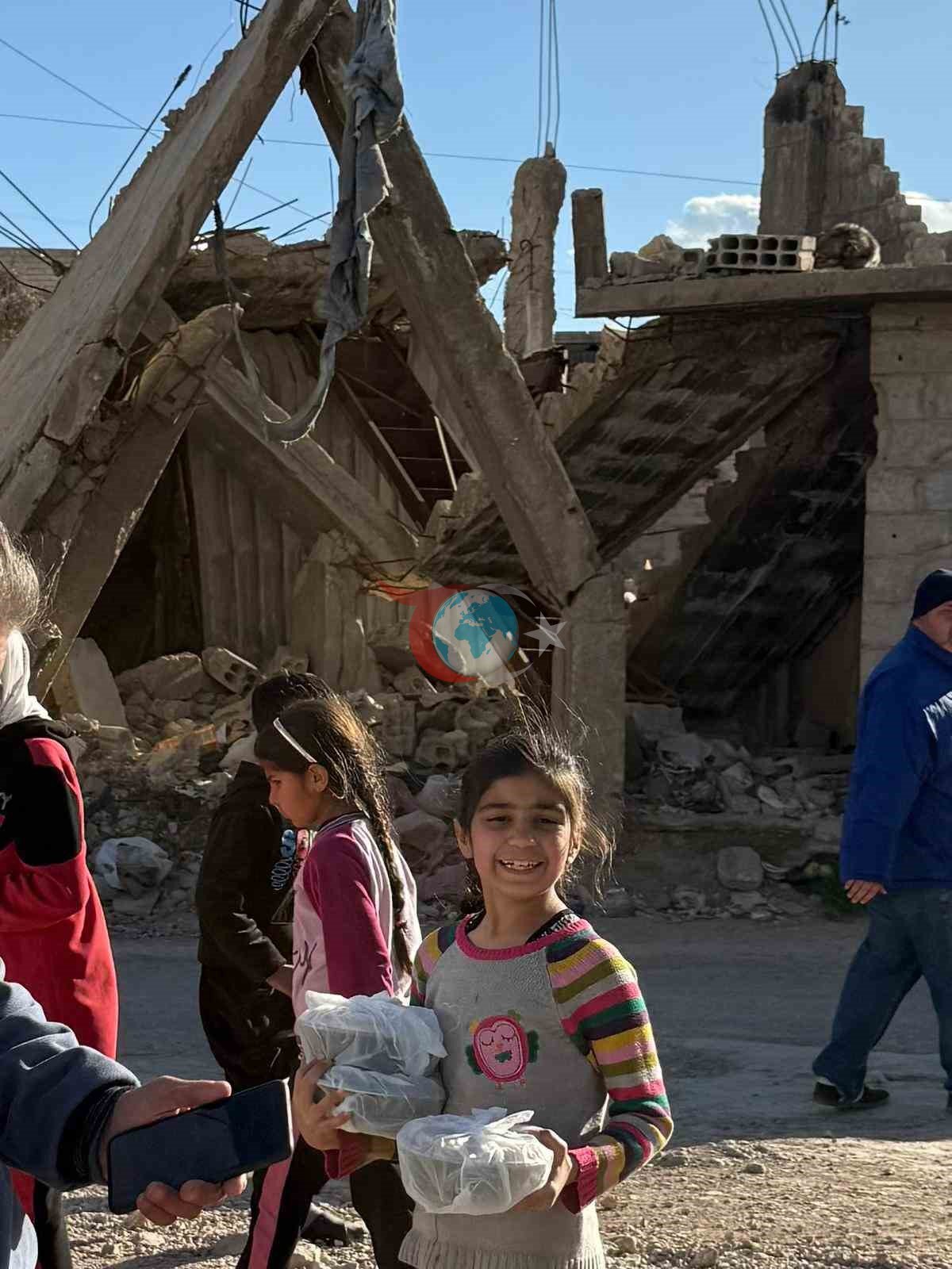 Kardeş şehir Şam&rsquo;da iftar sofraları kuruldu