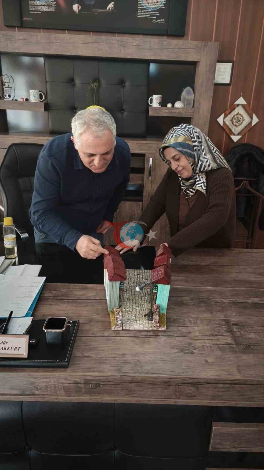 Geleneksel Akşehir evleri minyatür olarak üretiliyor