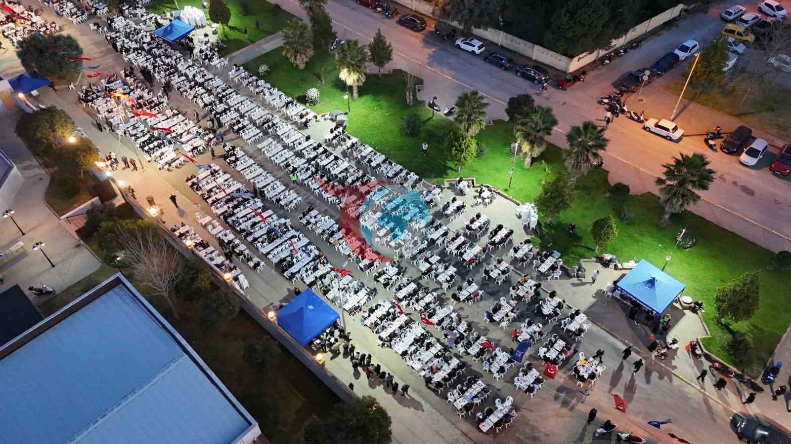 Nazilli&rsquo;de vatandaşlar iftar sofrasında buluştu