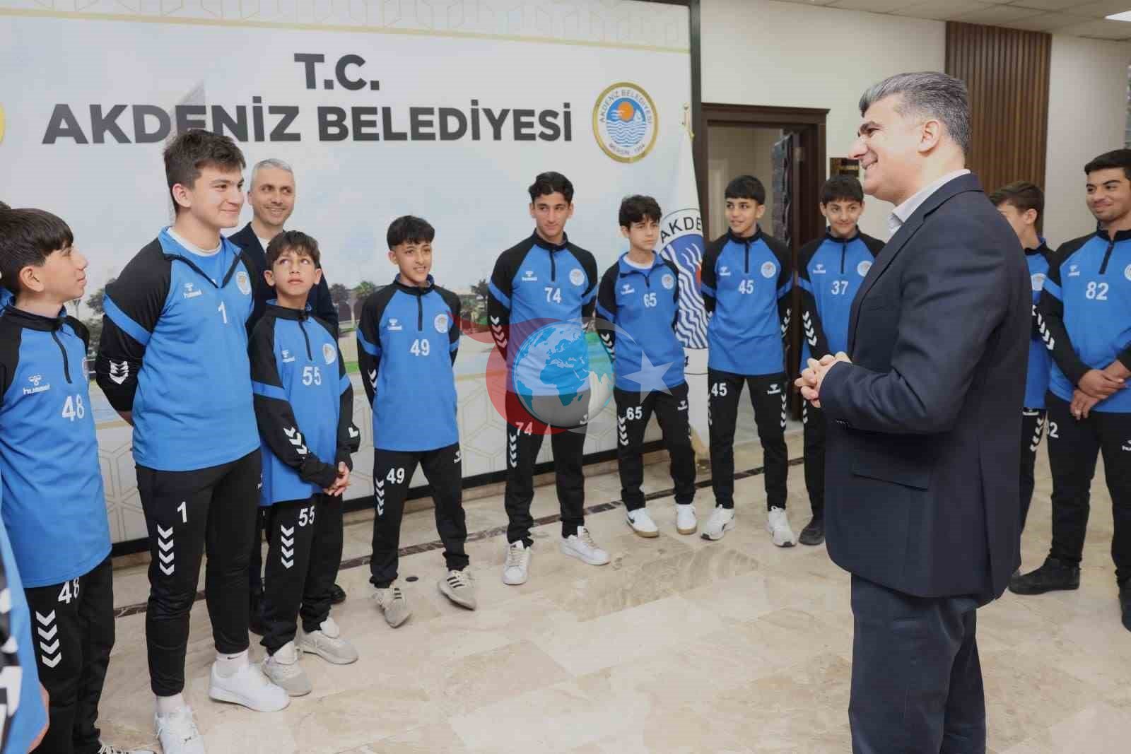 Akdeniz Belediye Spor U-14 Takımı Türkiye Şampiyonası yolunda