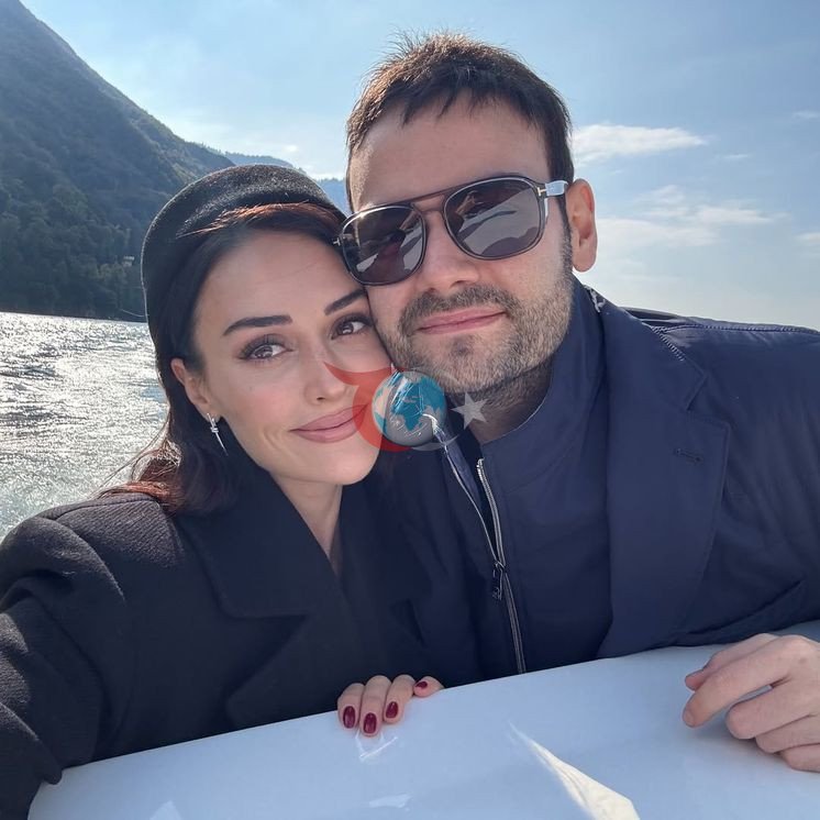 Mutlu çift de 'o akıma' dahil oldu