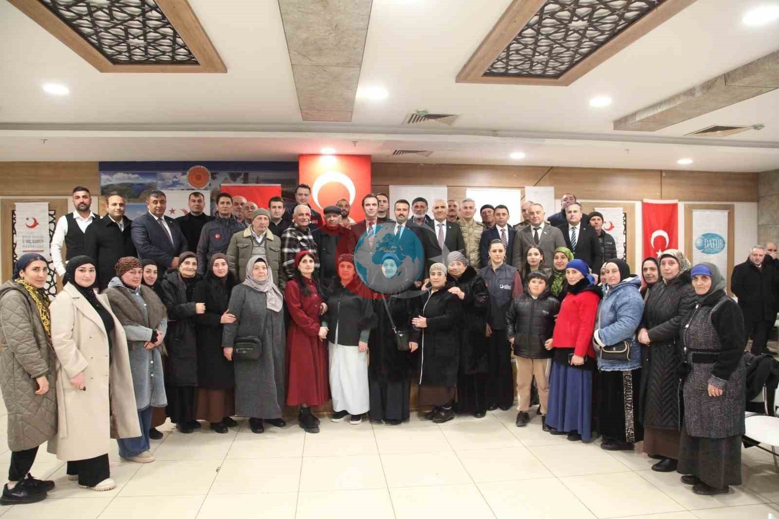 Ahlat’taki Ahıska Türkleri iftar sofrasında bir araya geldi