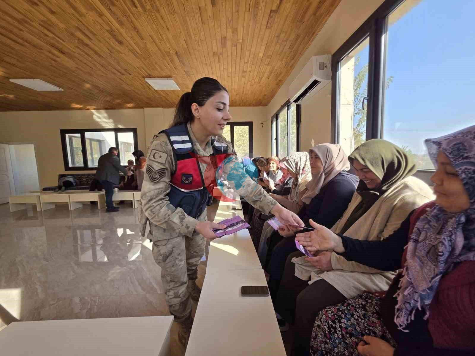 Jandarma ekipleri KADES uygulamasını tanıttı