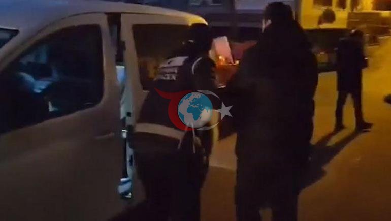 İstanbulda kaçak cep telefonu operasyonu: 9 şüpheli yakalandı