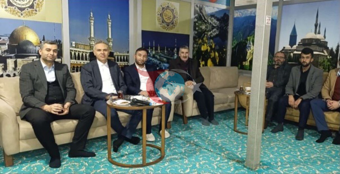 Kaymakam Akın öğrencilerle iftarda buluştu