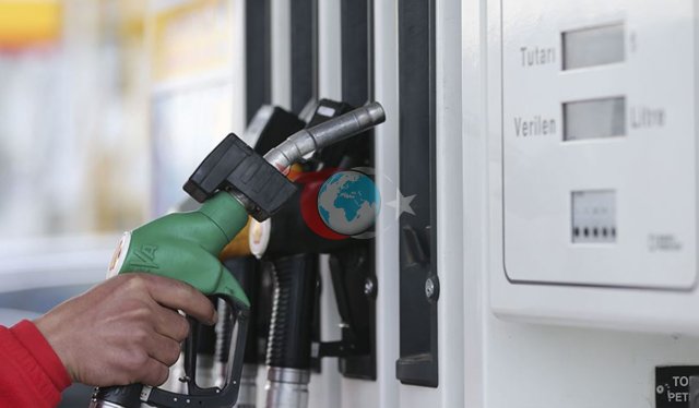 Akaryakıtta tabela değişiyor! Zam sonrası çifte indirim geliyor, benzin ve motorinde son fiyatlar - Resim: 0