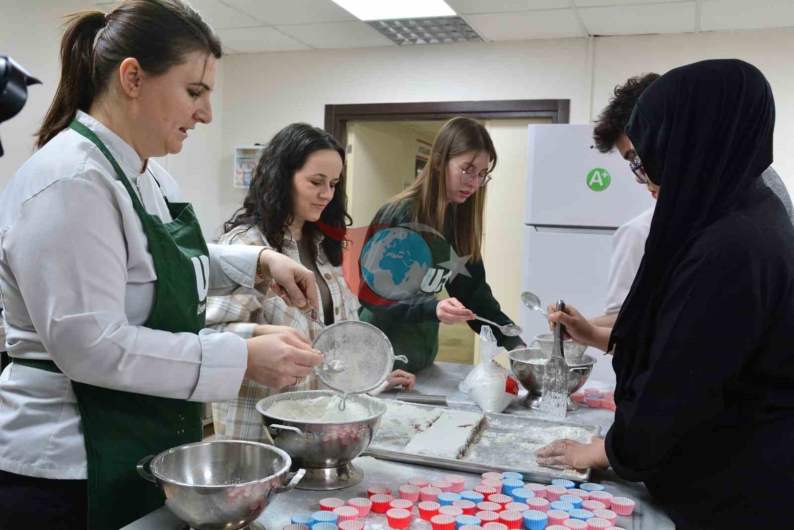 Gastronomi öğrencilerinden özel lokum üretimi