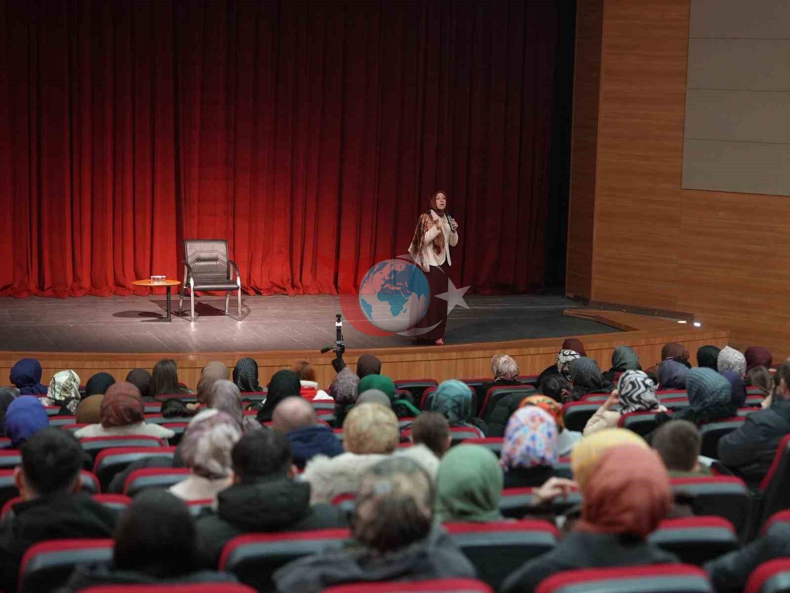 Merve Gülcemal Düzce'de Ramazan Buluşması Gerçekleştirdi