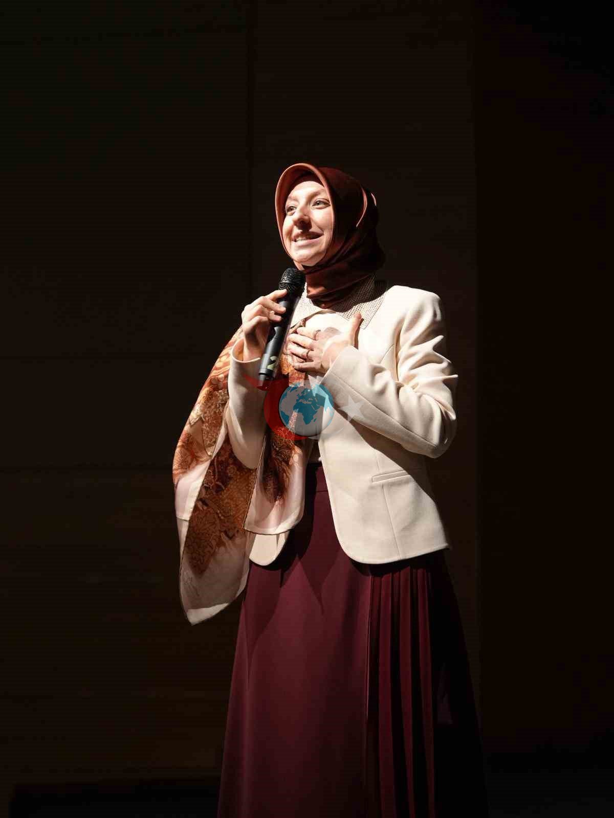 Merve Gülcemal Düzcelilerle buluştu