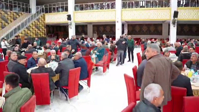Adıyaman Esnaf ve Sanatkarlar Birliği’nden iftar programı