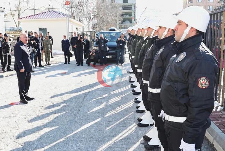 Bakan Güler: Karada, havada, denizde, sınır hattında ve siber alanda tedbirlerimizi artırdık