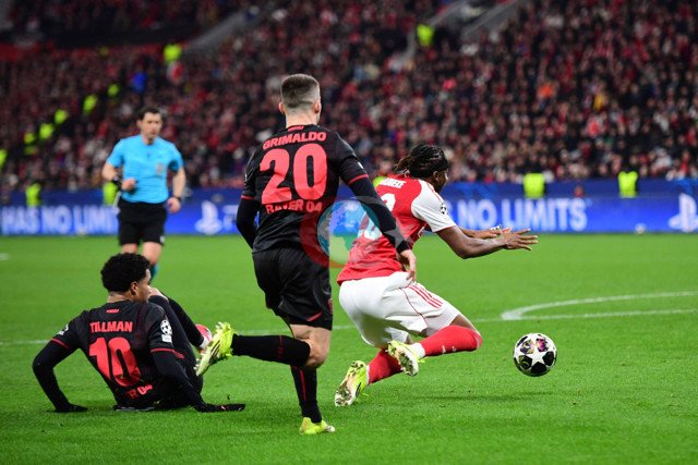 Leverkusen-Arsenal maçında Halil Umut Meler'in penaltı kararı olay oldu! Almanlar çıldırdı - Resim: 0