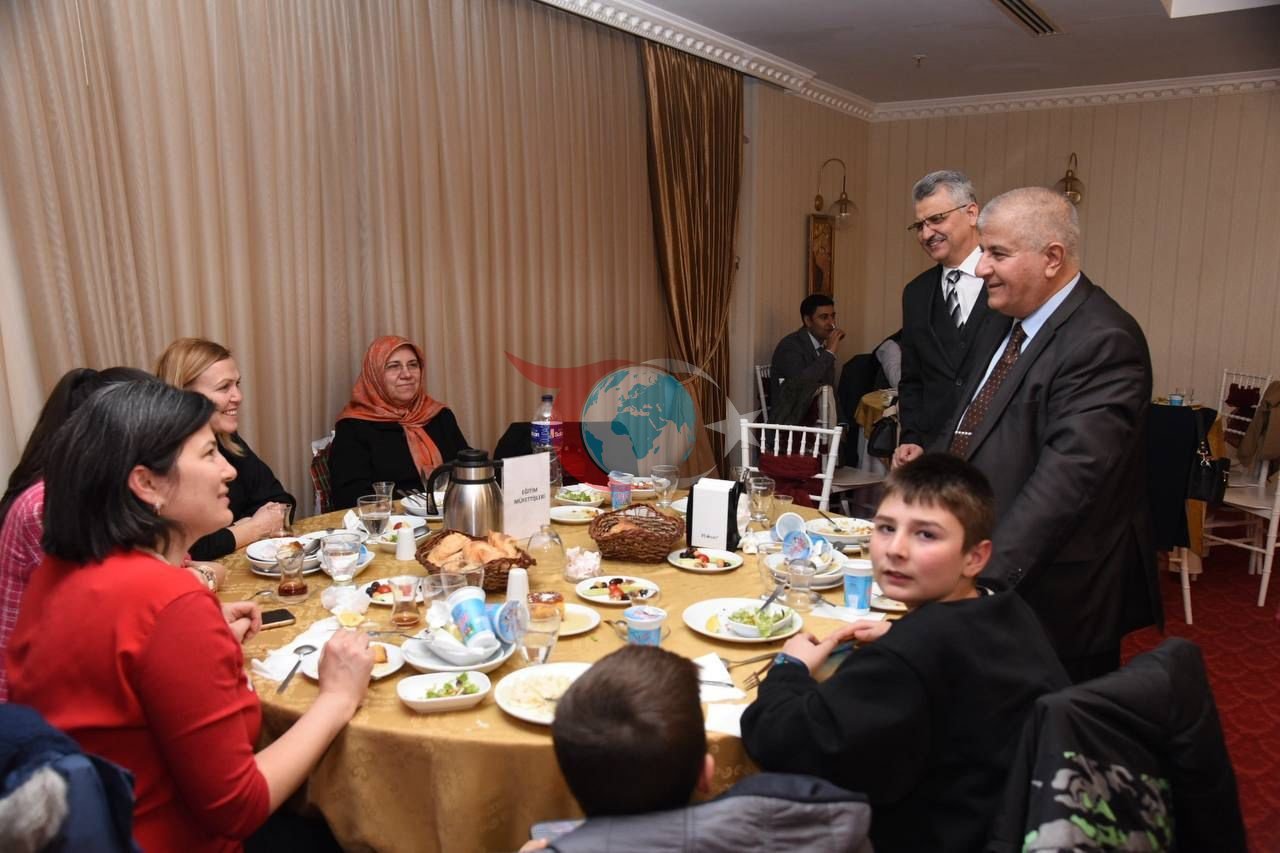 Mill&icirc; Eğitim Müdürlüğü personeli iftar sofrasında buluştu