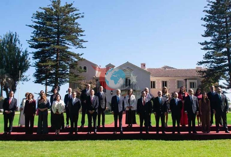 Şilide devlet başkanlığı seçimini kazanan Jose Antonio Kast yemin ederek göreve başladı