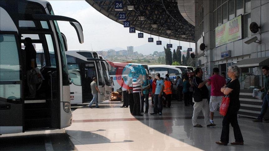 Bayramda tatile gidecekler dikkat: Otobüs bileti satışları patladı