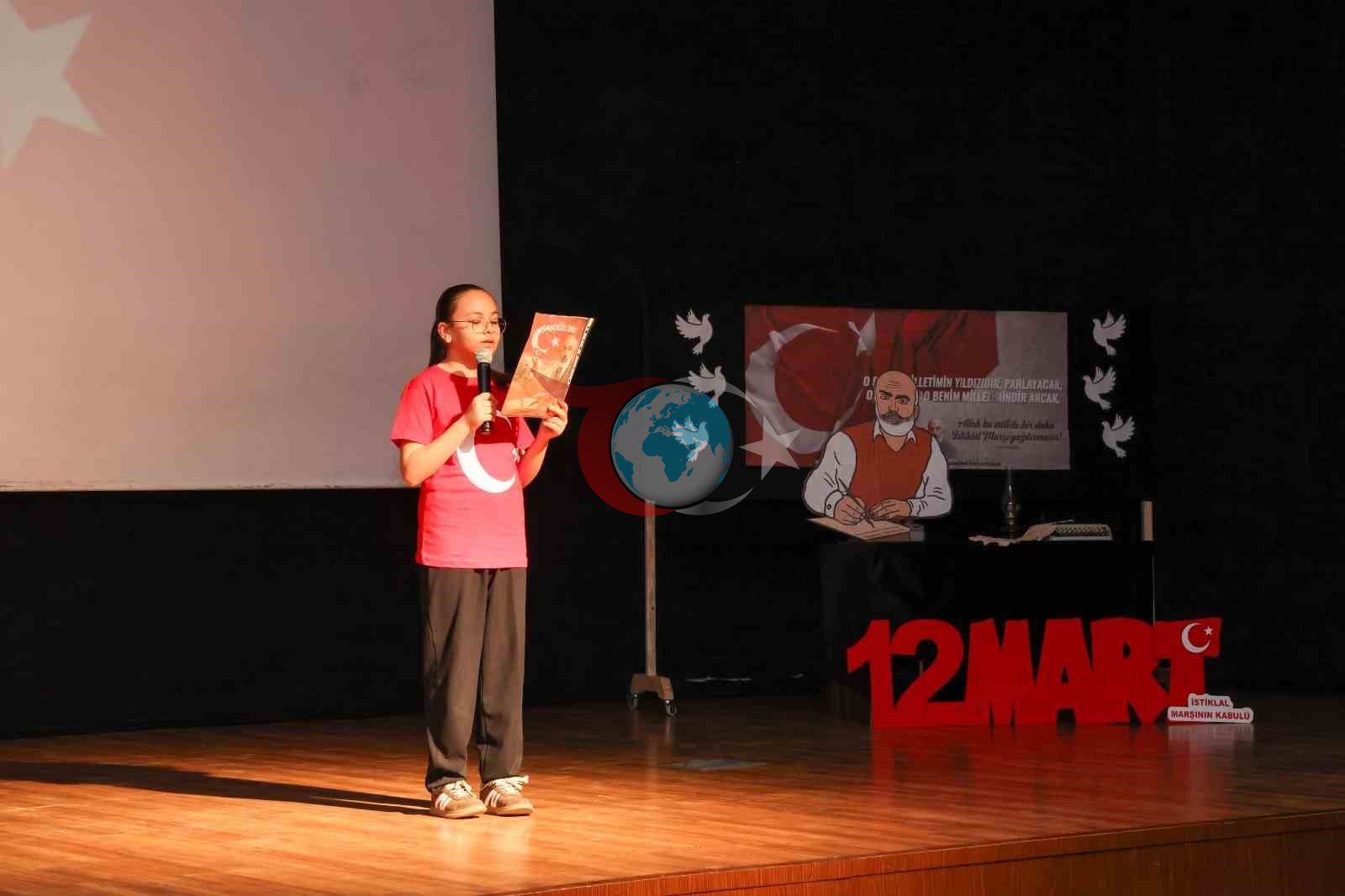 Hacılar&rsquo;da İstiklal şiiri ve şairi yad edildi