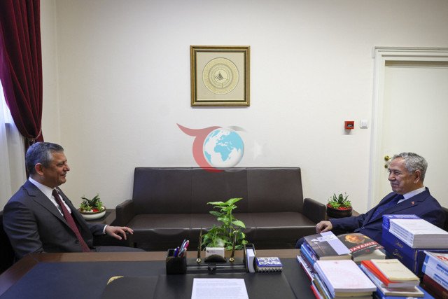 bülent arınç özgür özel