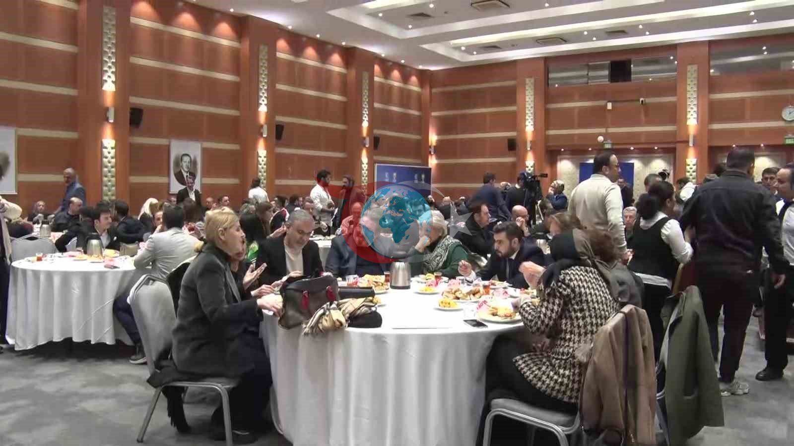 AK Parti İstanbul İl Başkanlığı&rsquo;nda basın mensupları için sahur programı düzenlendi