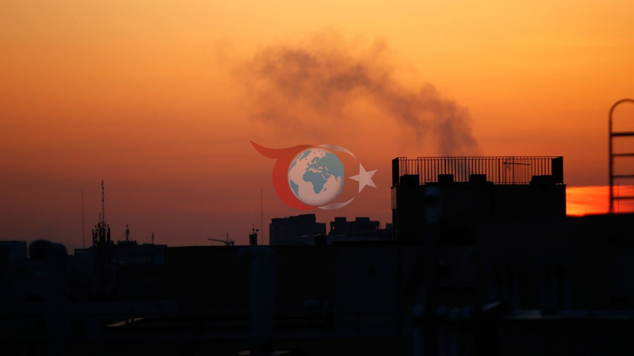 Tahran'da Şiddetli Patlama Sesleri Duyuldu