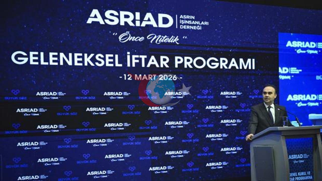 Bakan Kacır: Kendi Yolumuzu Çizebilmek İçin Güçlü Olmalıyız