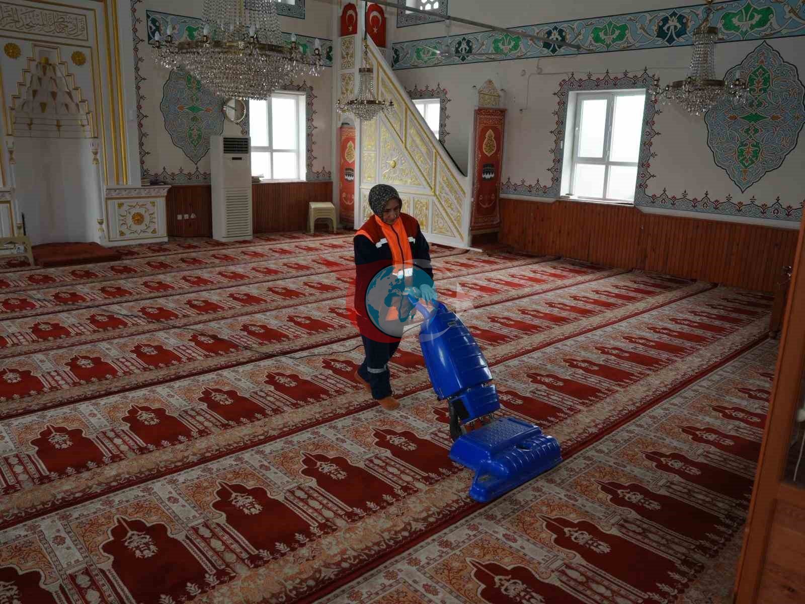 Düzce Belediyesi Bayram Öncesi Yoğun Mesai Yapıyor