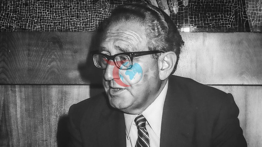 Nazi Almanyası'ndan kaçan Eski ABD Dışişleri Bakanı ve Ulusal Güvenlik Danışmanı Henry Kissinger