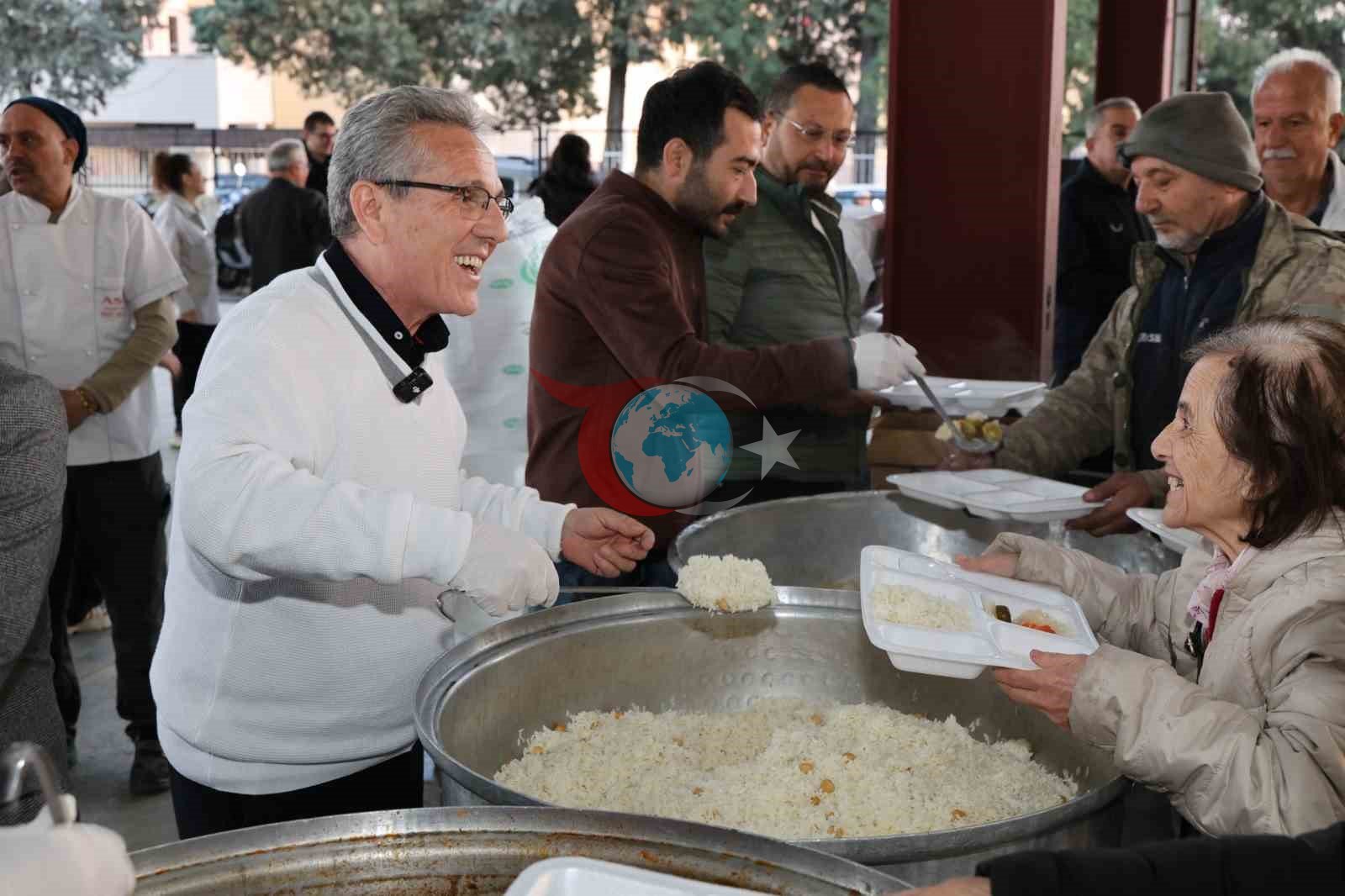 Nazilli Belediyesi Turan Mahallesi’nde gönül sofrası kurdu