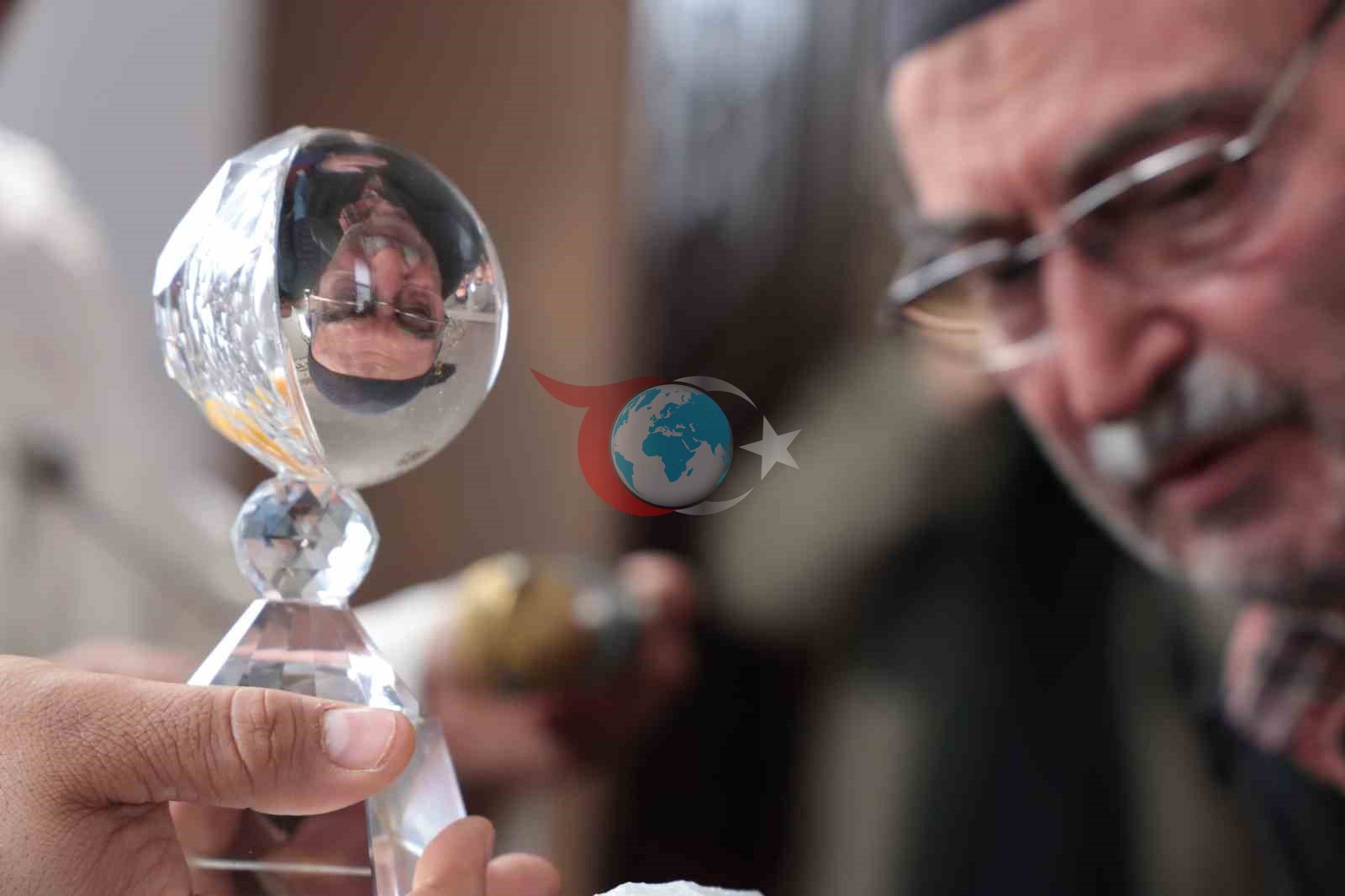 Elazığ'da Kutsal Emanetlerle Duygu Dolu Anlar