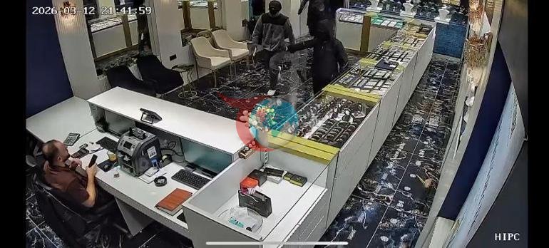 15 günlük kuyumcu kabusu yaşadı: Çay kazanıyla direndi