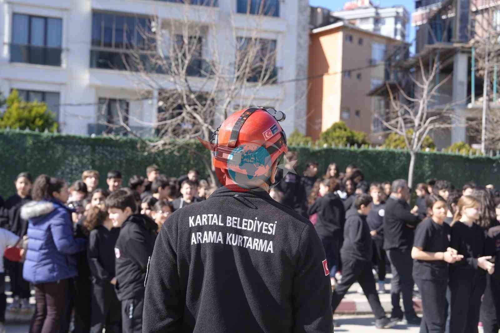 Kartal Belediyesi’nden Öğrencilere Afet Bilinci Eğitimi