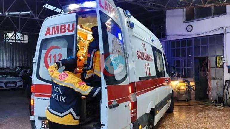 Fatihte 3 katlı binada yangın çıktı: 1 ölü