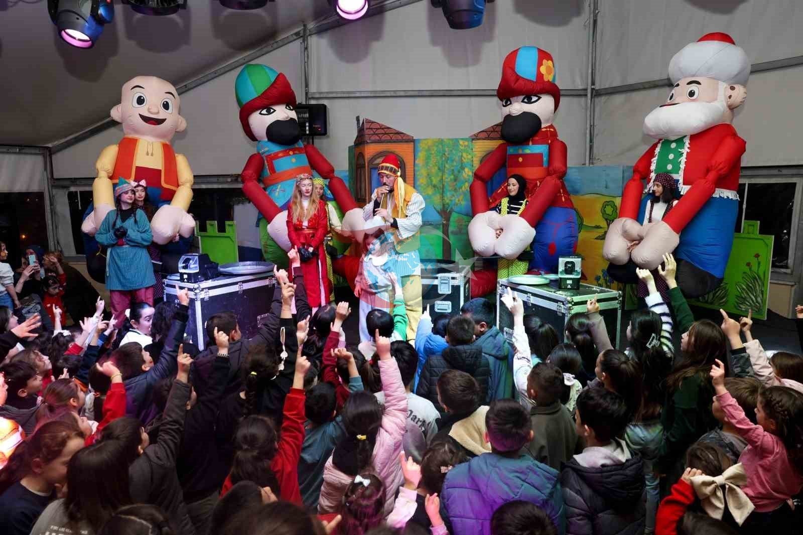 Kastamonu’da çocuklar müzikal gösterisiyle buluştu