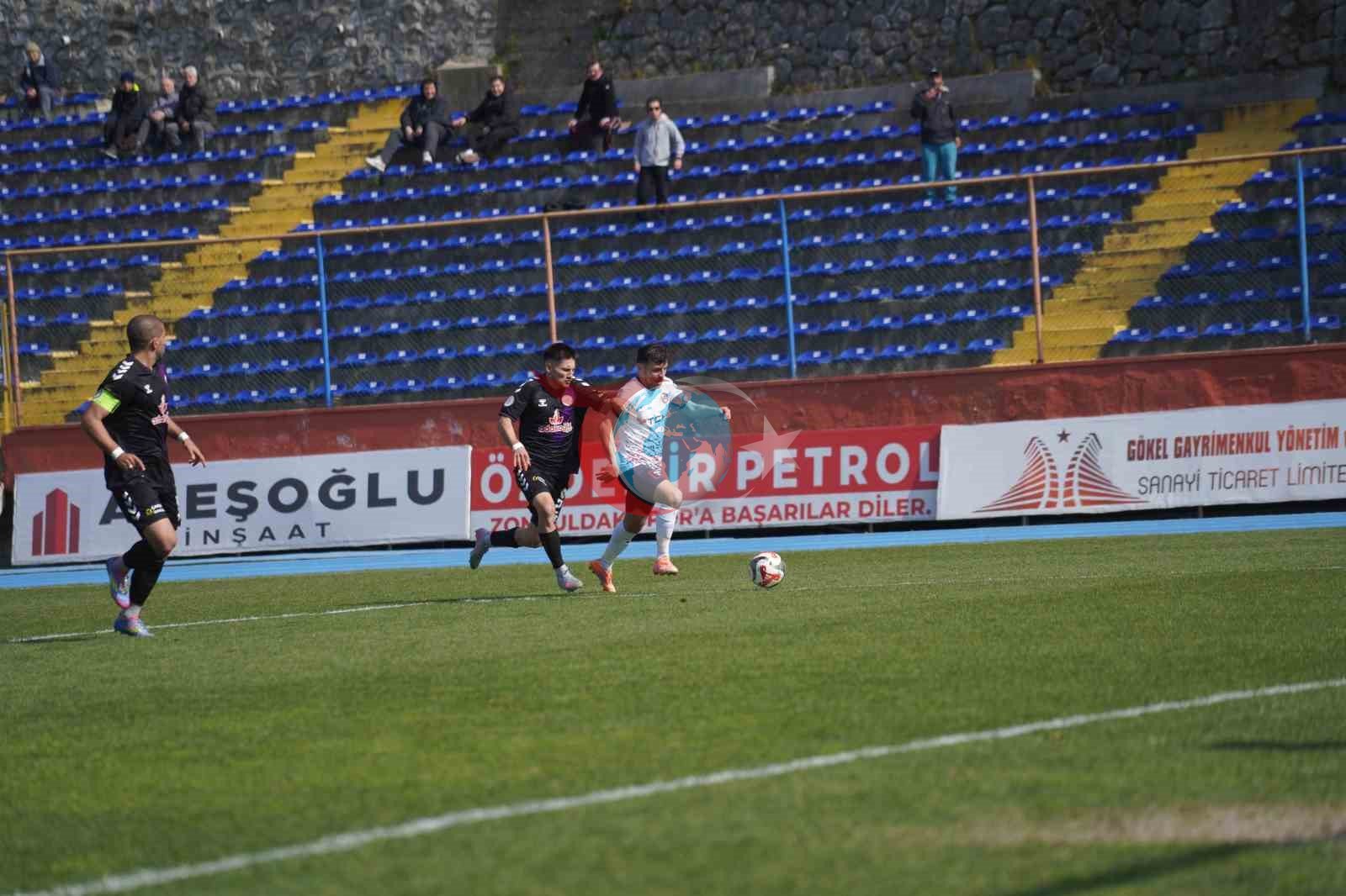 TFF 3. Lig: Zonguldakspor: 0 - Karadeniz Ereğli Belediyespor: 2
